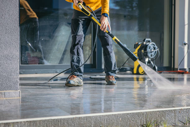 Best Building Exterior Washing  in Warrington, FL